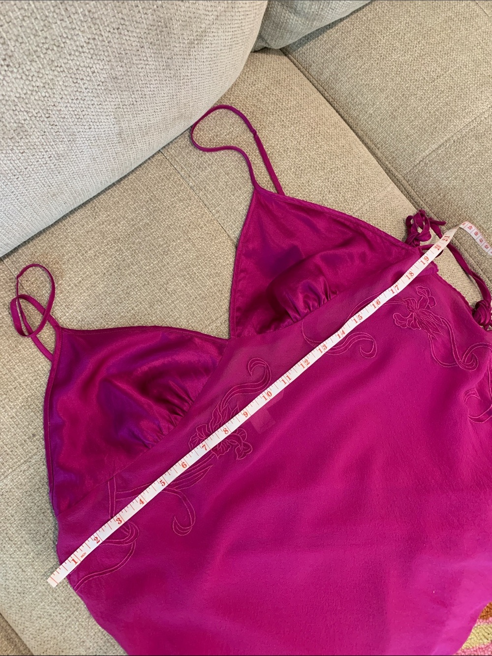 Vintage 100 silk Victoria's Secret Magenta Lace-Accent Slip Chemise/dress - Picture 14 of 16